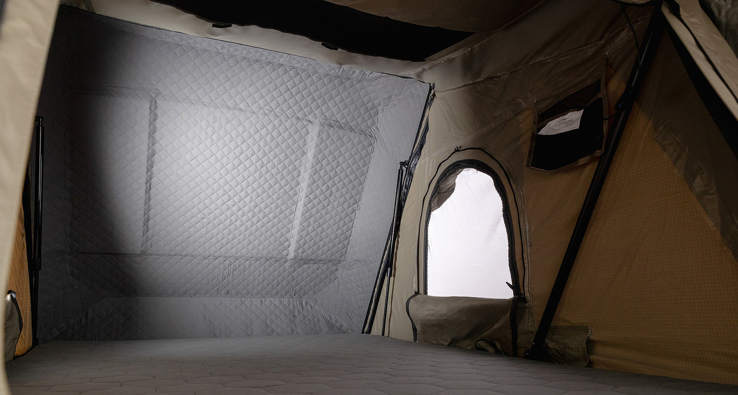 Rhino-Rack Hard Shell Roof Top Tent